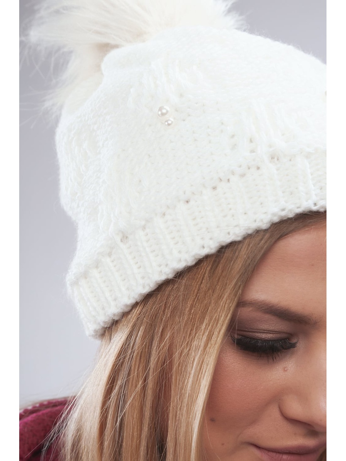 Cream winter hat C8 - Online store - Boutique